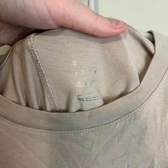 A New Day Light Beige Short Sleeve Top - Picture 4 of 4